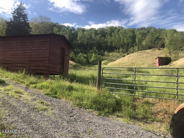 492 Lower Caney Valley Road Tazewell, TN 37879 - Photo 11 of 14 2C063321-105B-451B-A977-275829B7D155