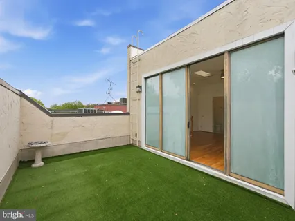 $7,900 | 2127 Newport Place Northwest, Washington, DC 20037