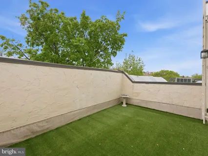 $7,900 | 2127 Newport Place Northwest, Washington, DC 20037