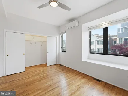 $7,900 | 2127 Newport Place Northwest, Washington, DC 20037