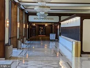 $2,000 | 5225 Pooks Hill Road, Unit 1211S, Bethesda, MD 20814