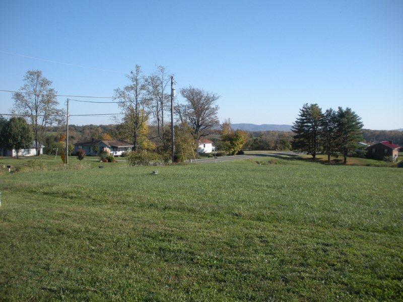 2831 Chestnut Hill Road Rocky Mount, VA 24151 - Photo 2 of 15 Front Porch Views