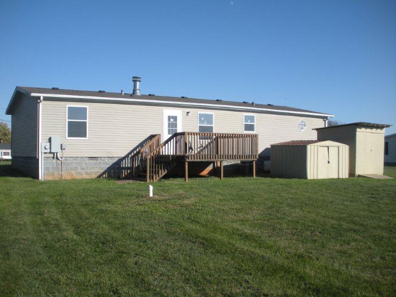 2831 Chestnut Hill Road Rocky Mount, VA 24151 - Photo 14 of 15 Back