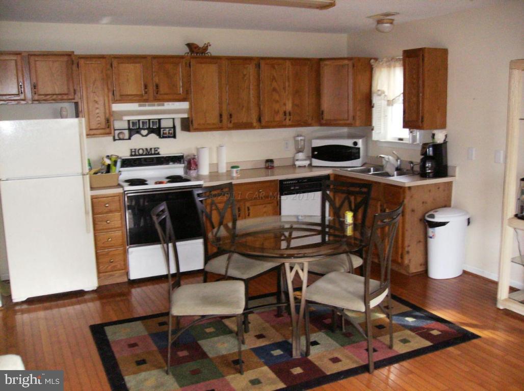 704 Anchor Chain Road, Unit A 0003 Ocean City, MD 21842 - Photo 4 of 8 Gallery Image 4