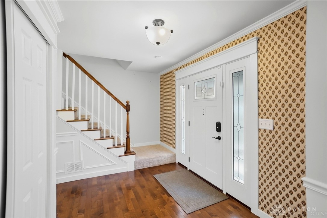 9725 Sheehan Road Centerville, OH 45458 - Photo 6 of 46