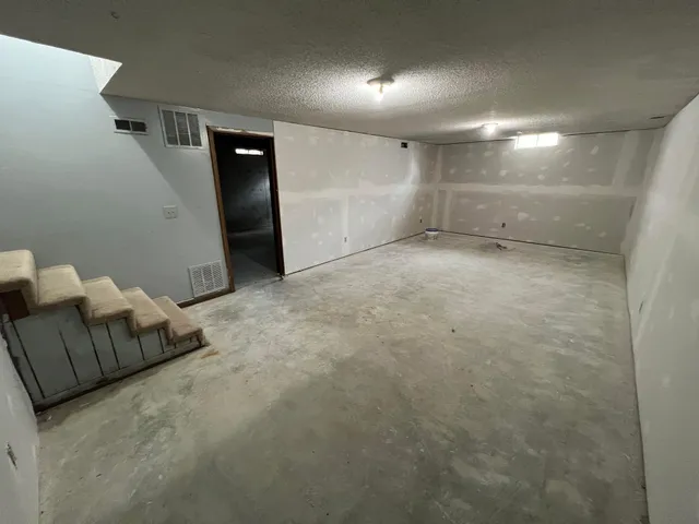 $274,999 | 14504 East Timber Lake Road, Wichita, KS 67230