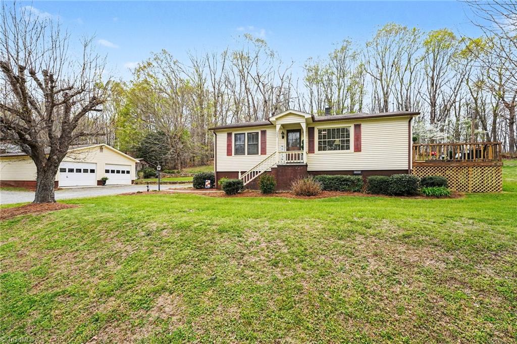 1937 Hoover Hill Road Asheboro, NC 27205 - Photo 1 of 32