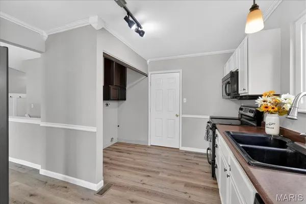 $359,000 | 5228 Seasonbrooks Lane, Imperial, MO 63052