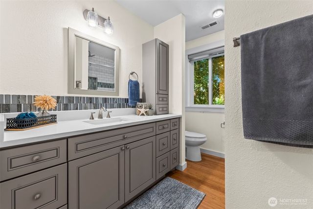 $325,000 | 10927 62nd Street East, Puyallup, WA 98372