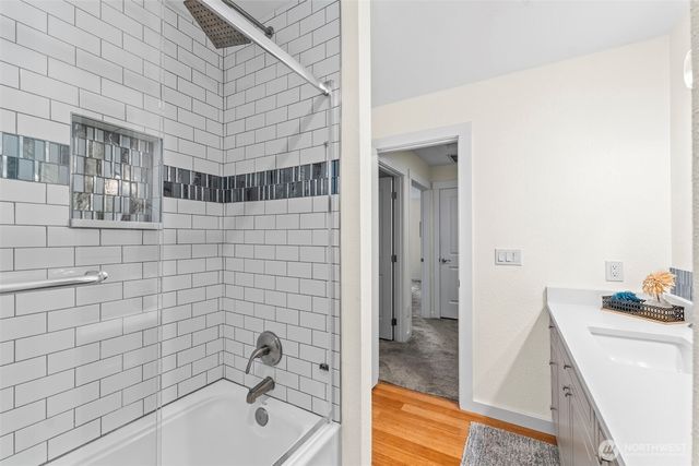 $325,000 | 10927 62nd Street East, Puyallup, WA 98372