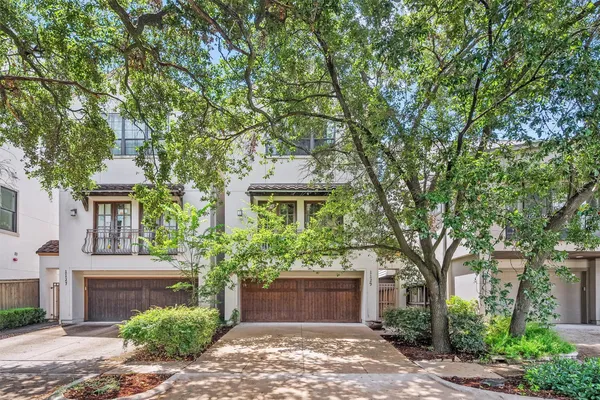 $689,000 | 1129 West Bell Street, Houston, TX 77019