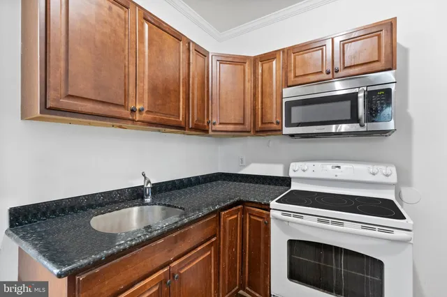 $3,450 | 1625 West Montgomery Avenue, Philadelphia, PA 19121