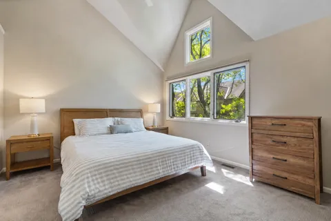 $899,000 | 2740 North Janssen Avenue, Chicago, IL 60614
