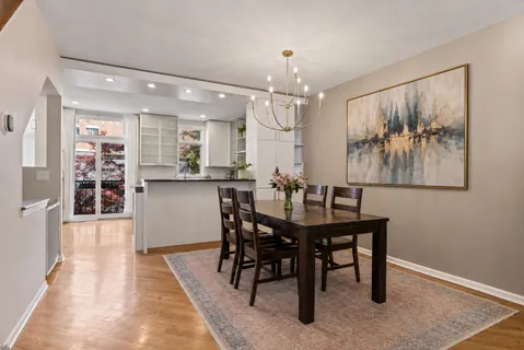 $899,000 | 2740 North Janssen Avenue, Chicago, IL 60614