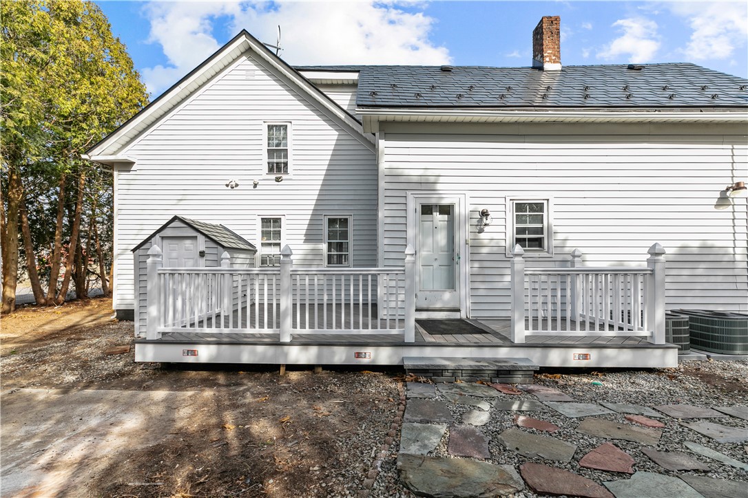 786 Sandy Lane Warwick, RI 02889 - Photo 10 of 50