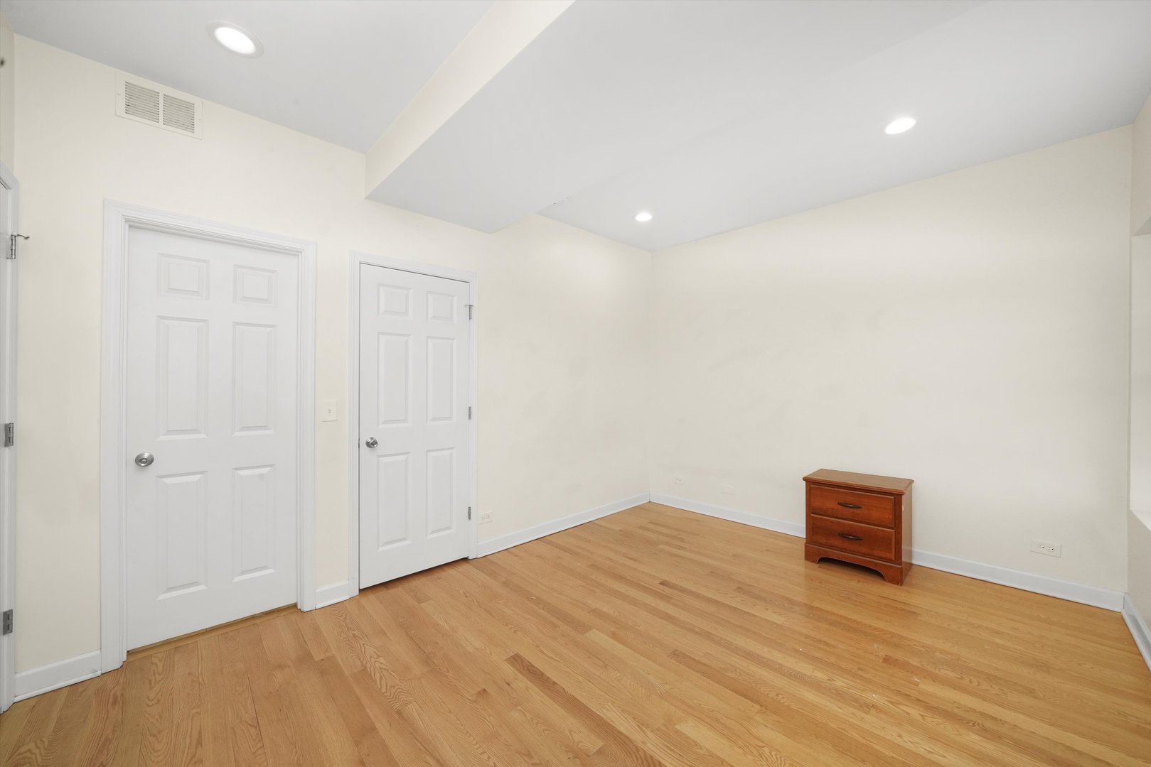 4917 North Pulaski Road, Unit 1N Chicago, IL 60630 - Photo 19 of 28 Gallery Image 19