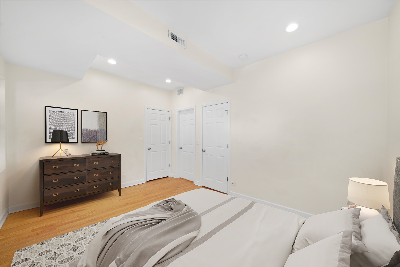4917 North Pulaski Road, Unit 1N Chicago, IL 60630 - Photo 8 of 28 Gallery Image 8