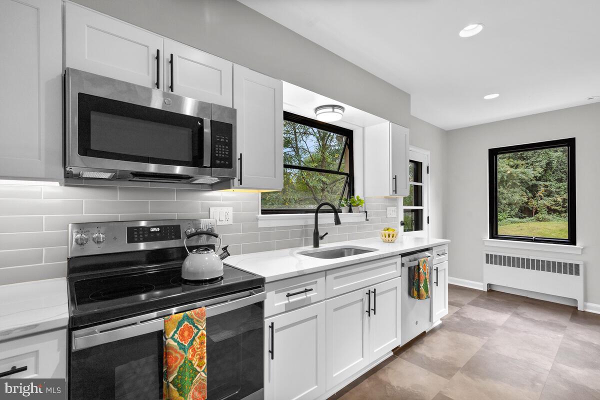 9344 Harvey Road Silver Spring, MD 20910 - Photo 28 of 74