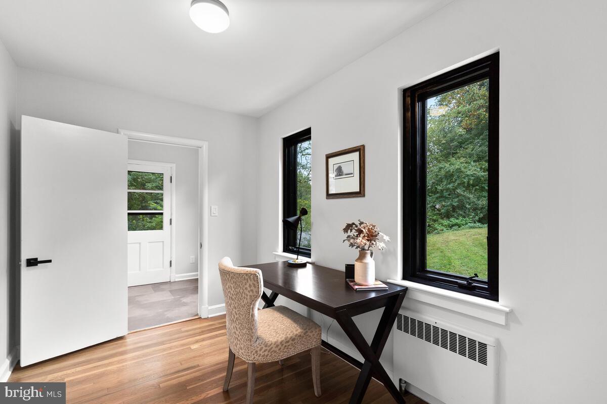 9344 Harvey Road Silver Spring, MD 20910 - Photo 30 of 74