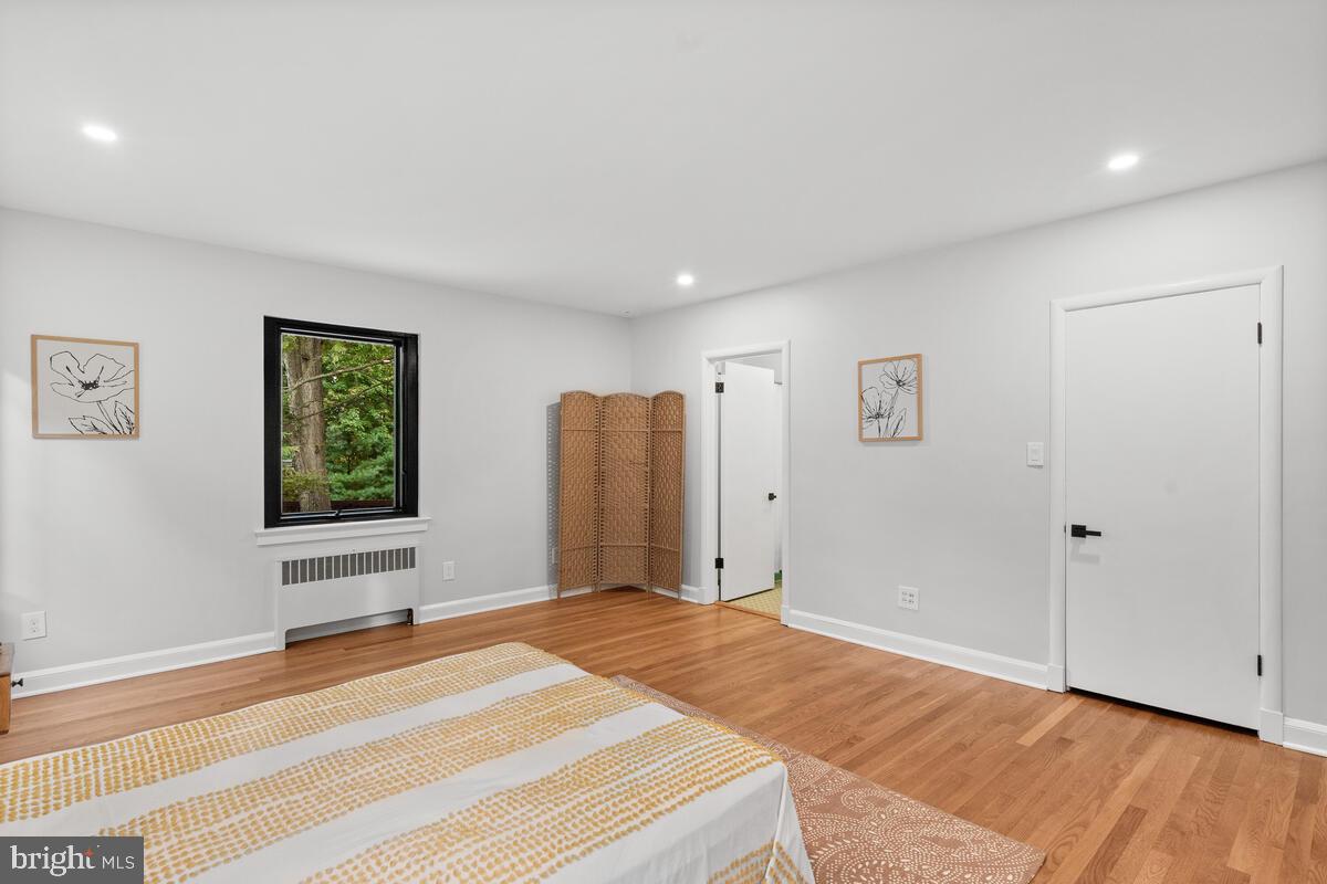 9344 Harvey Road Silver Spring, MD 20910 - Photo 34 of 74