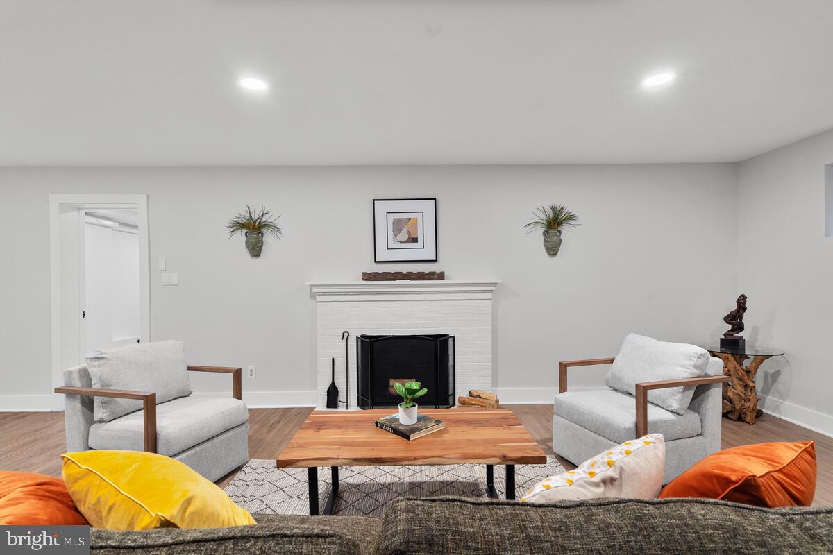 9344 Harvey Road Silver Spring, MD 20910 - Photo 47 of 74