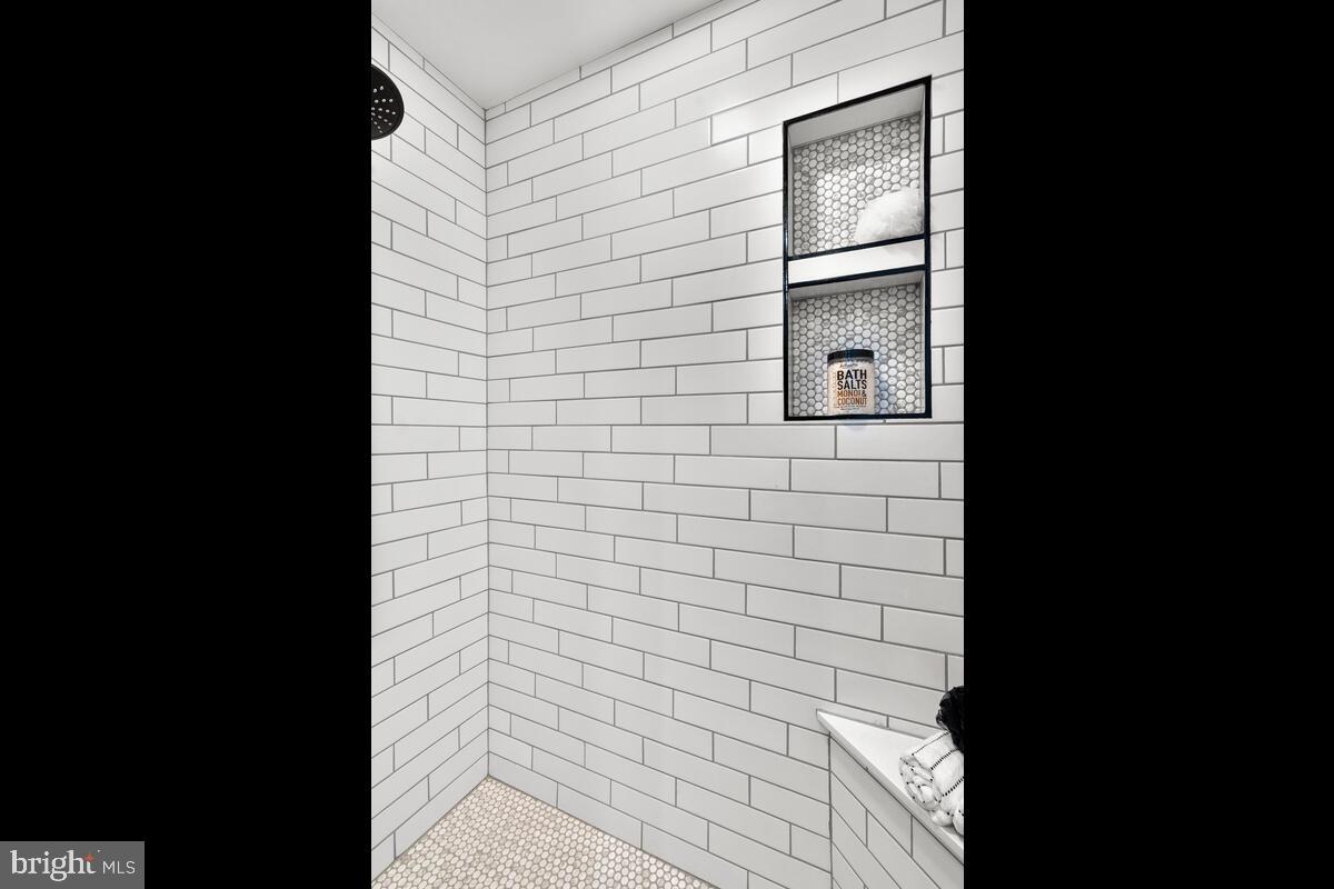 9344 Harvey Road Silver Spring, MD 20910 - Photo 51 of 74