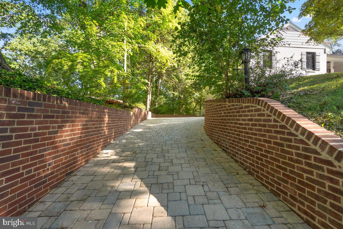 9344 Harvey Road Silver Spring, MD 20910 - Photo 63 of 74