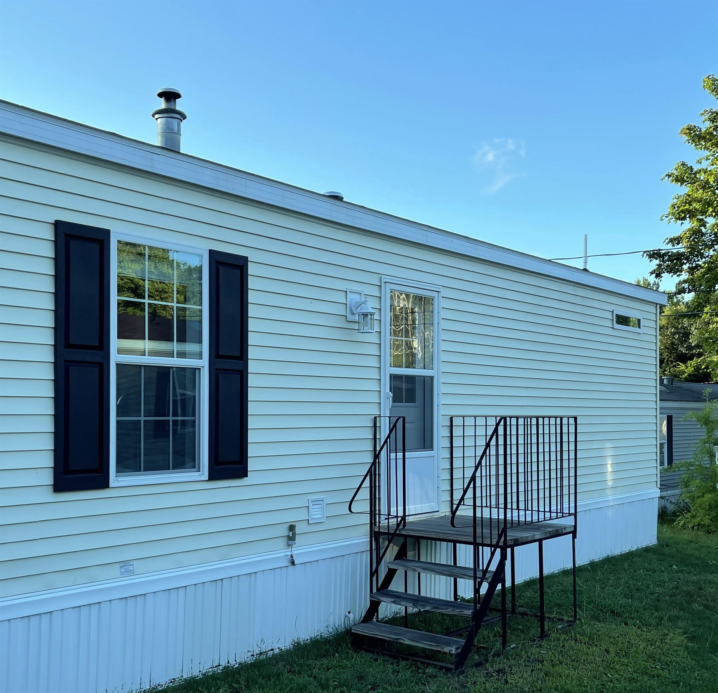 40 Colby Road Newmarket, NH 03857 - Photo 27 of 34