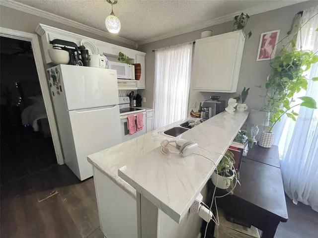 $129,000 | 2905 Southwest Archer Road, Unit S4022, Gainesville, FL 32608