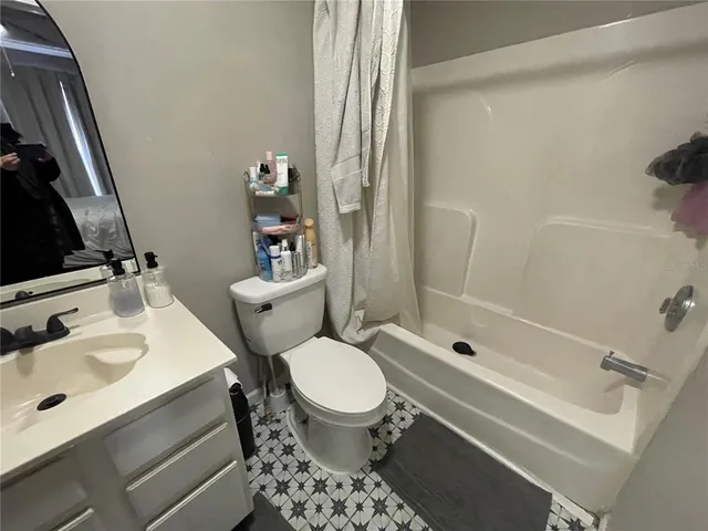 $129,000 | 2905 Southwest Archer Road, Unit S4022, Gainesville, FL 32608