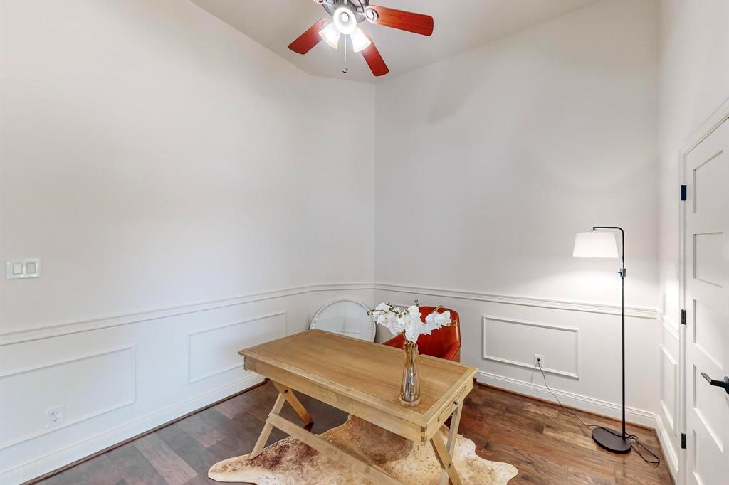 9964 Madrone Drive Frisco, TX 75033 - Photo 29 of 39 a view of a workspace