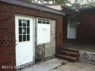 9725 Geiger Road Jacksonville, FL 32246 - Photo 8 of 8 BACK OF HOME