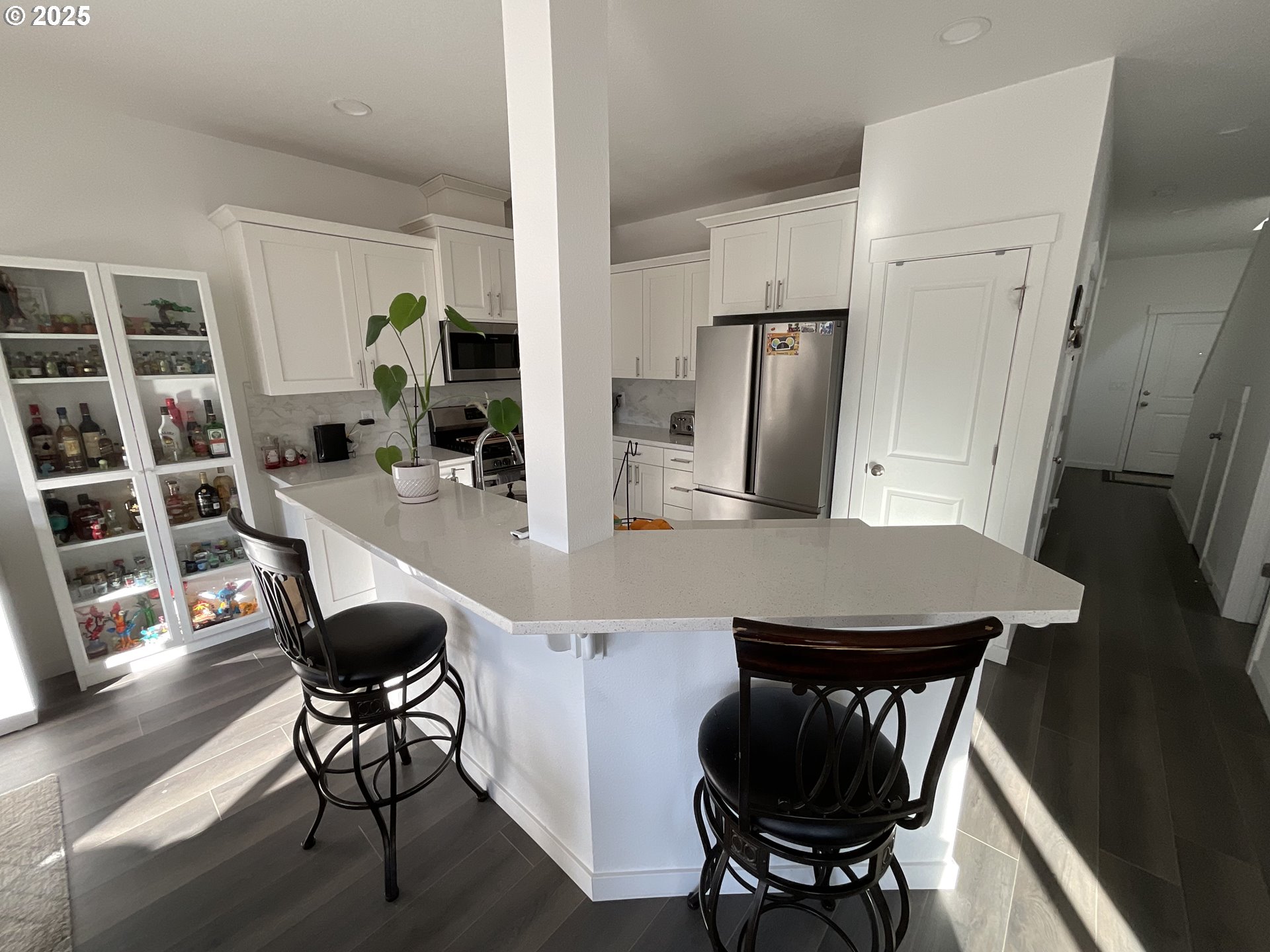 857 South 25th Avenue Cornelius, OR 97113 - Photo 6 of 22 a dining room with furniture and wooden floor