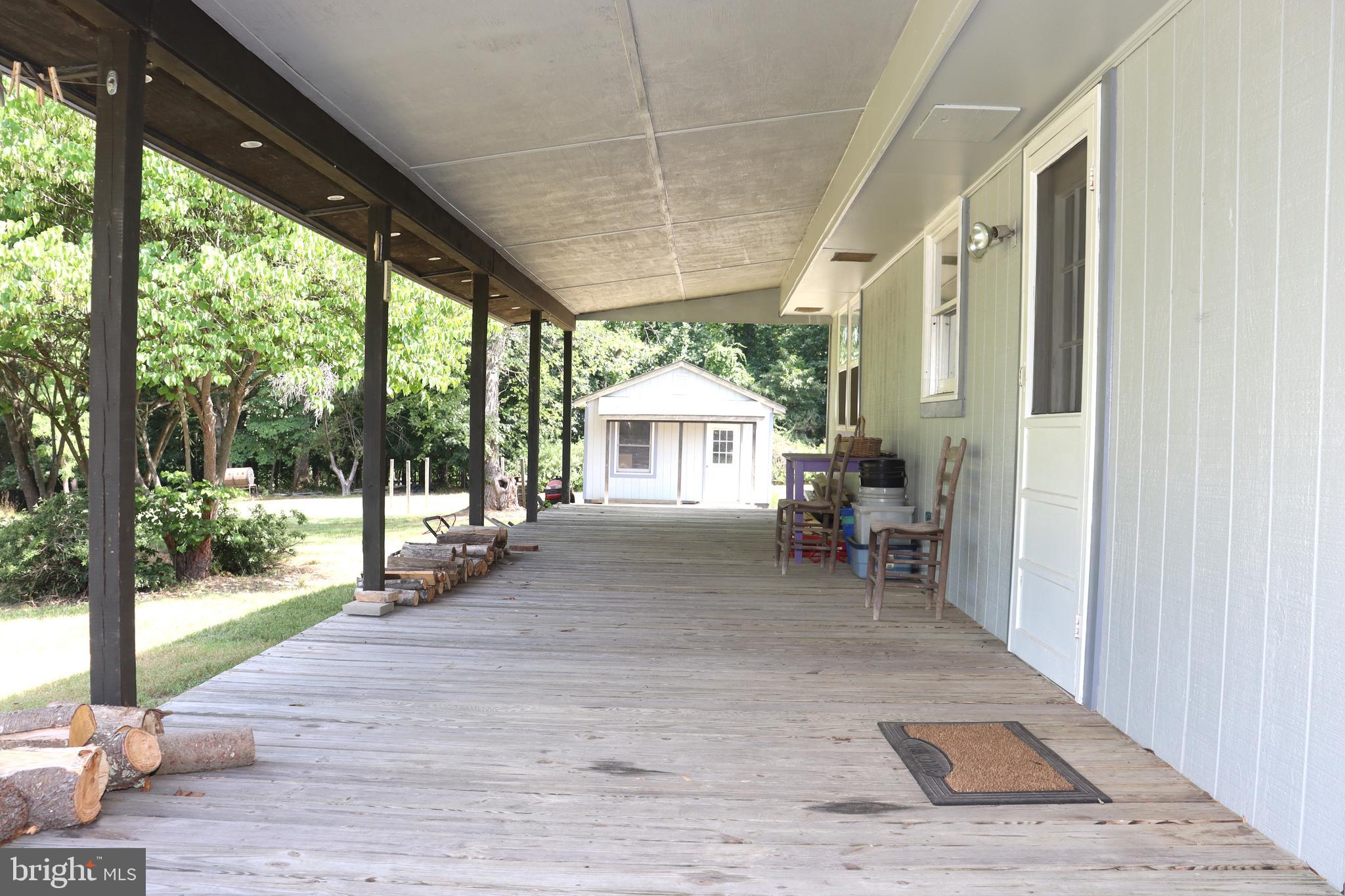 7652 Riverside Farm Road Marshall, VA 20115 - Photo 7 of 44 Rear Porch