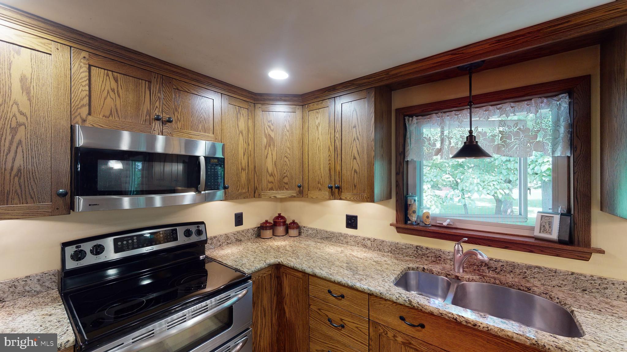 639 Elephant Road Perkasie, PA 18944 - Photo 10 of 56 Gallery Image 10