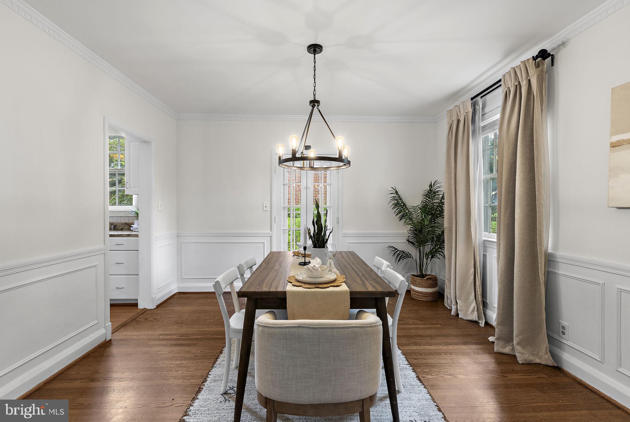 1200 Southview Road Baltimore, MD 21218 - Photo 6 of 33 Dining Room