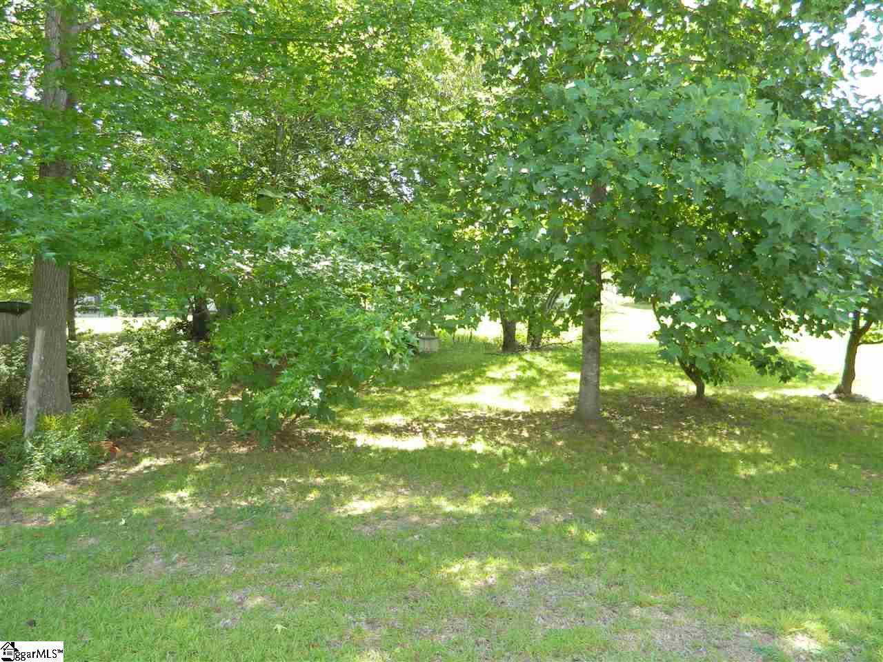 433 Griffin Road Simpsonville, SC 29680 - Photo 25 of 32 Gallery Image 25