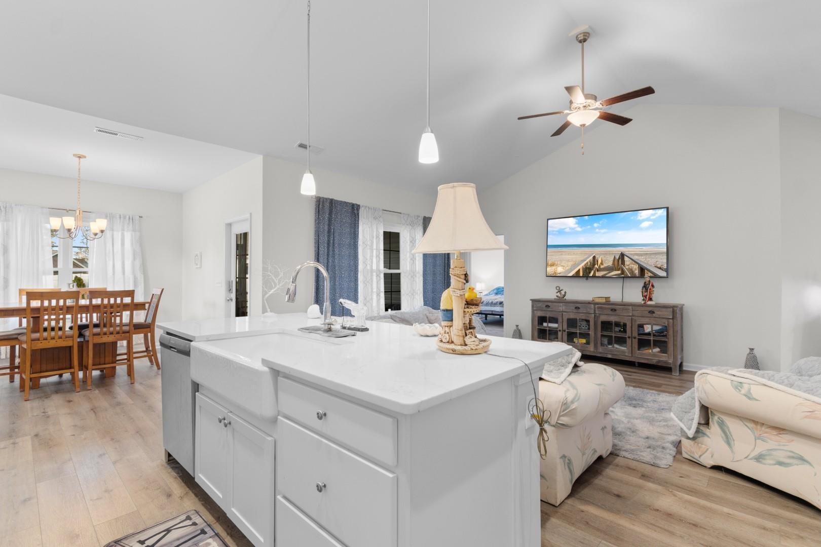 655 Rycola Circle Surfside Beach, SC 29575 - Photo 5 of 38