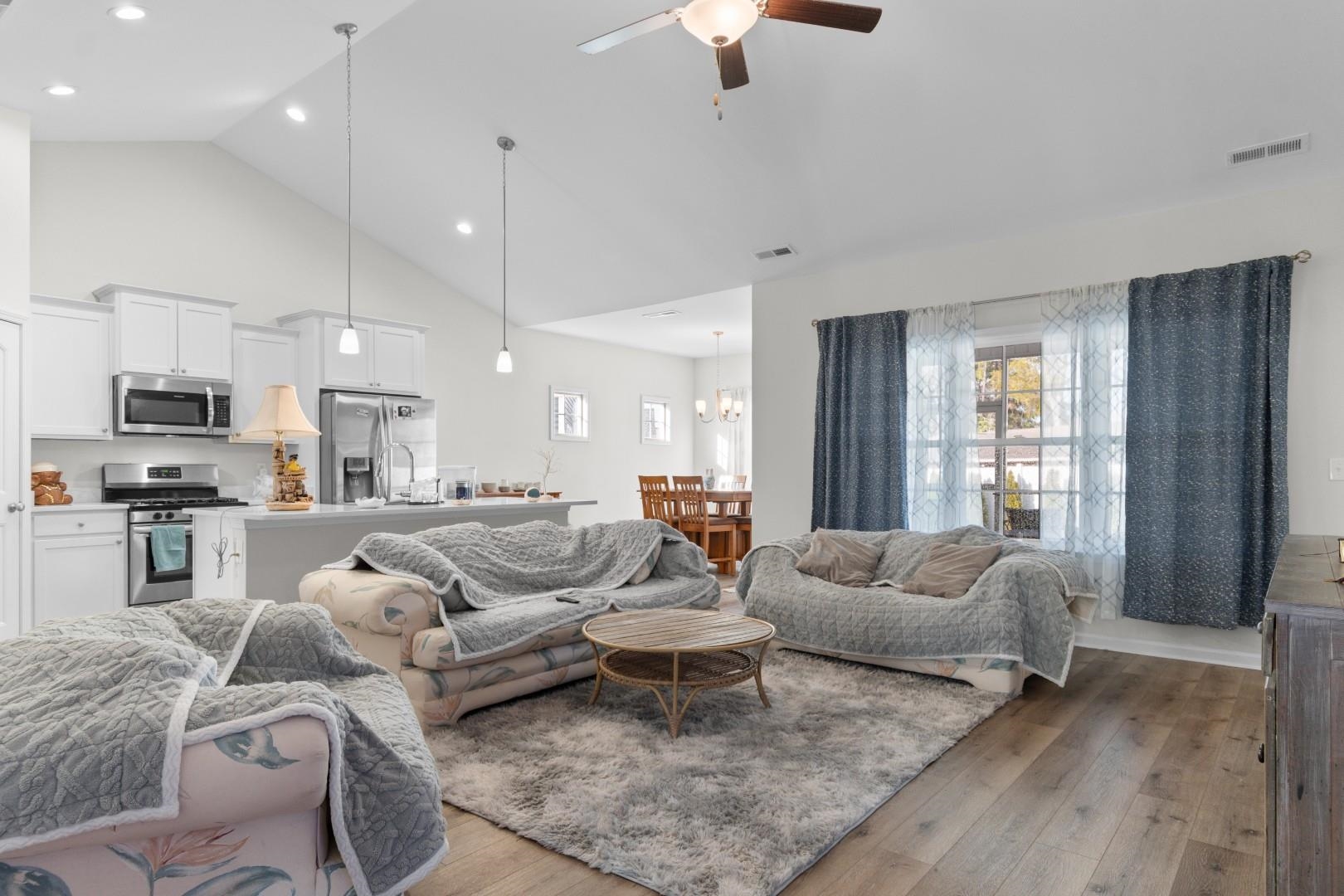 655 Rycola Circle Surfside Beach, SC 29575 - Photo 8 of 38