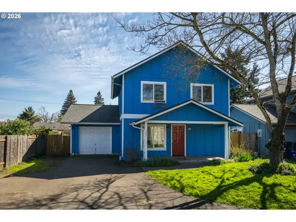 $305,000 | 207 35th Street, Springfield, OR 97478