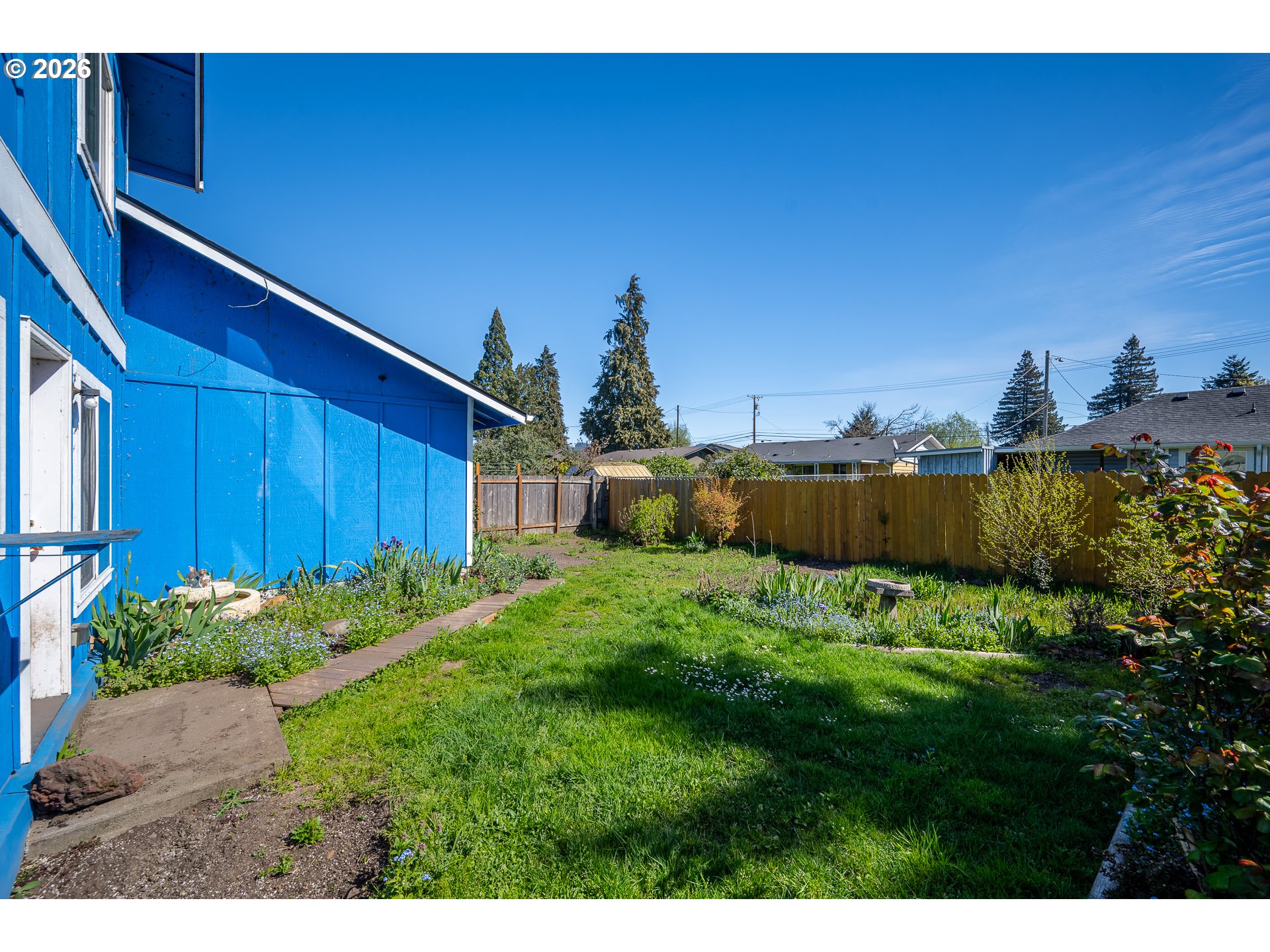 207 35th Street Springfield, OR 97478 - Photo 13 of 21