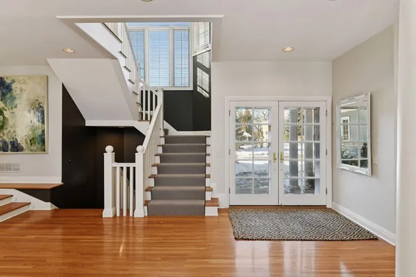 $2,250,000 | 45 Gideons Point Road, Tonka Bay, MN 55331