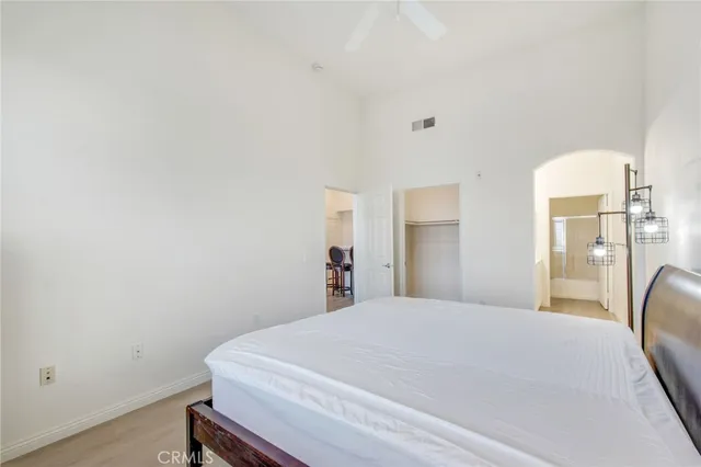 $4,000 | 9229 Regents Road, Unit L406, La Jolla, CA 92037