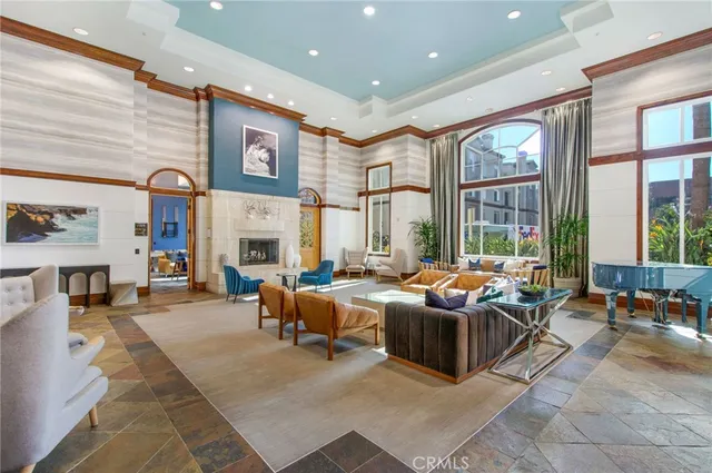 $4,000 | 9229 Regents Road, Unit L406, La Jolla, CA 92037