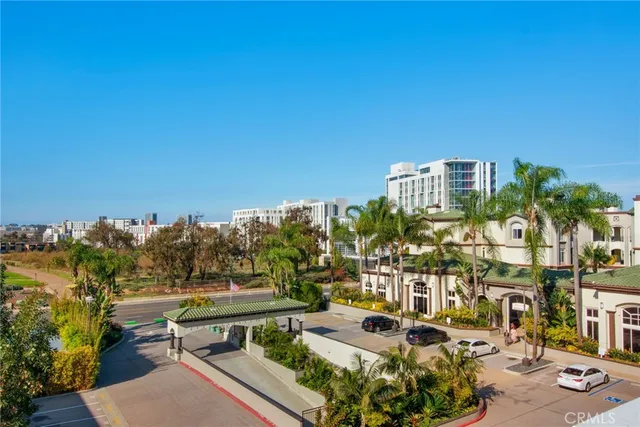$4,000 | 9229 Regents Road, Unit L406, La Jolla, CA 92037