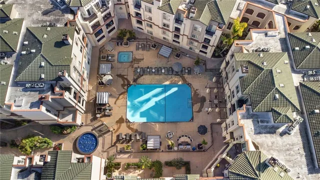 $4,000 | 9229 Regents Road, Unit L406, La Jolla, CA 92037