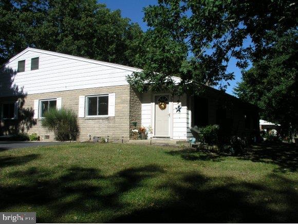 9 Sycamore Access Road Manahawkin, NJ 08050 - Photo 1 of 24