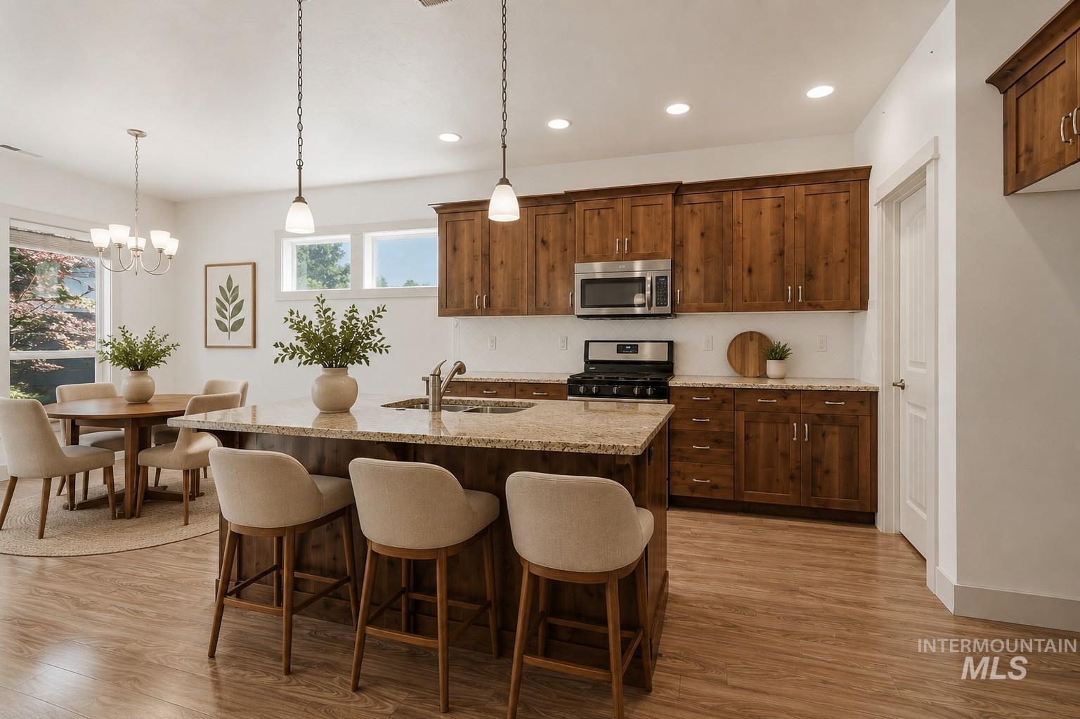 421 South Curtis Road, Unit 9 Boise, ID 83705 - Photo 4 of 50