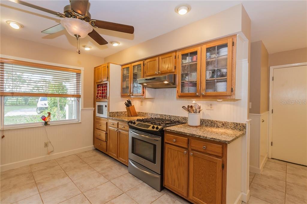 3327 Powerline Road Lithia, FL 33547 - Photo 7 of 25 Gallery Image 7