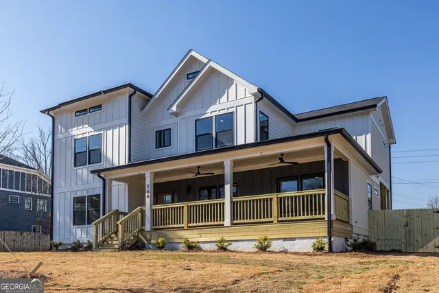 $950,000 | 264 1st Avenue, Scottdale, GA 30079